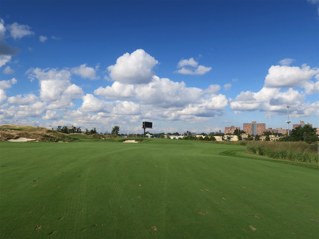 Trump Golf Links, Ferry Point